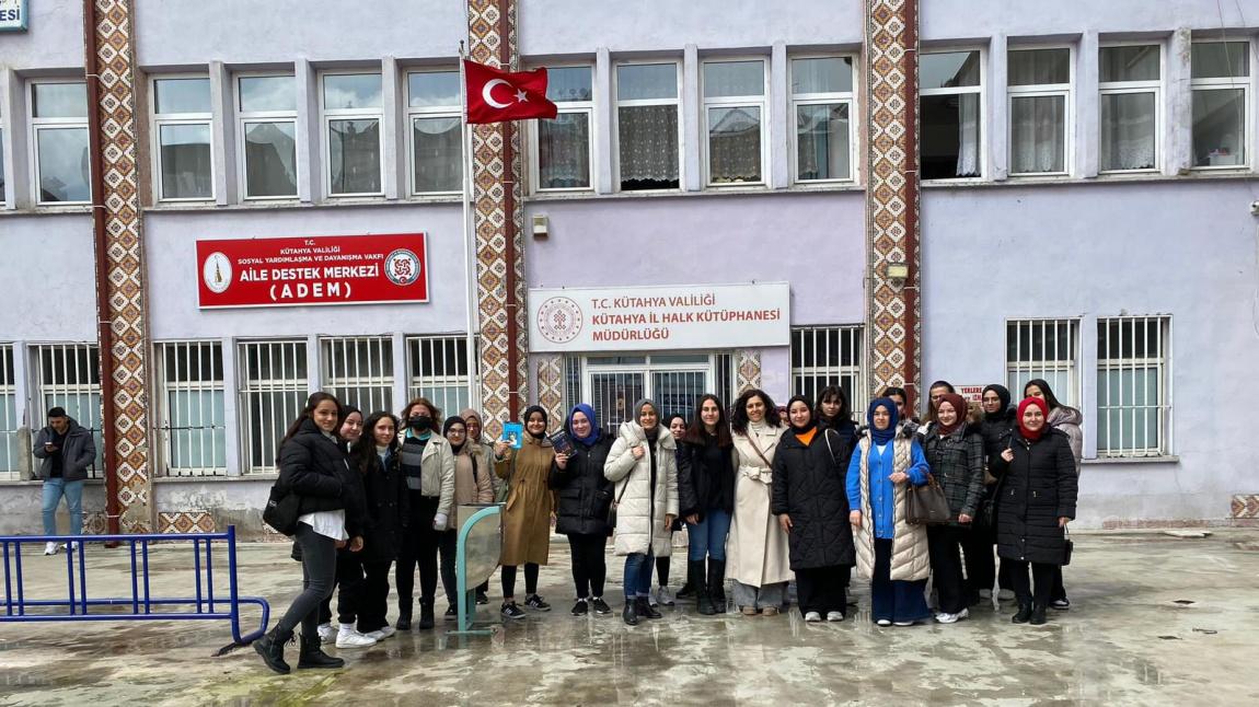 Okulumuz öğrencilerinden Kütüphane Ziyareti - Borsa İstanbul Mesleki Ve ...